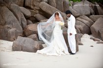 Natural pic of bride in the Seychelles Natural pic of bride in the Seychelles